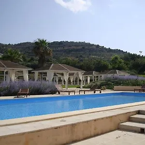  Alloggio per agriturismo Agriturismo La Fiumara